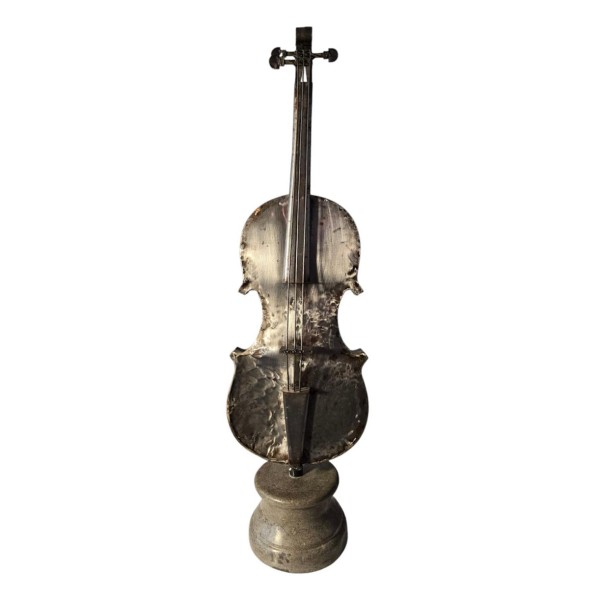 Vintage Metal Violin Sculpture Vintage Metal Violin Sculpture