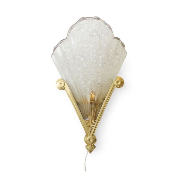 Art Deco Floral Glass Wall Sconce Art Deco Floral Glass Wall Sconce