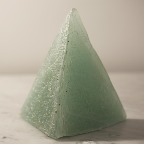 Pyramid Shaped Book Holders