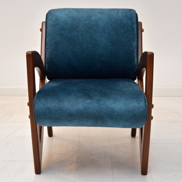 Alpha Lounge Chair