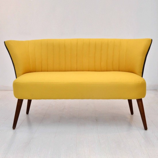 Fan Sofa