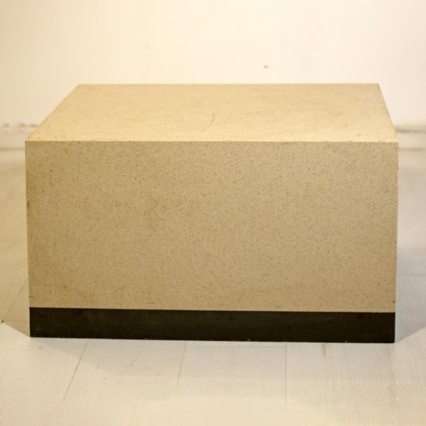 Block Table in Corian